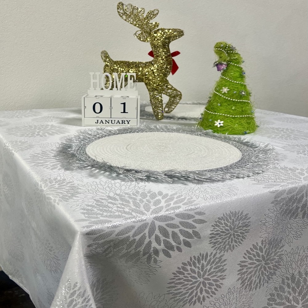 Скатерть "Серебро" -120
